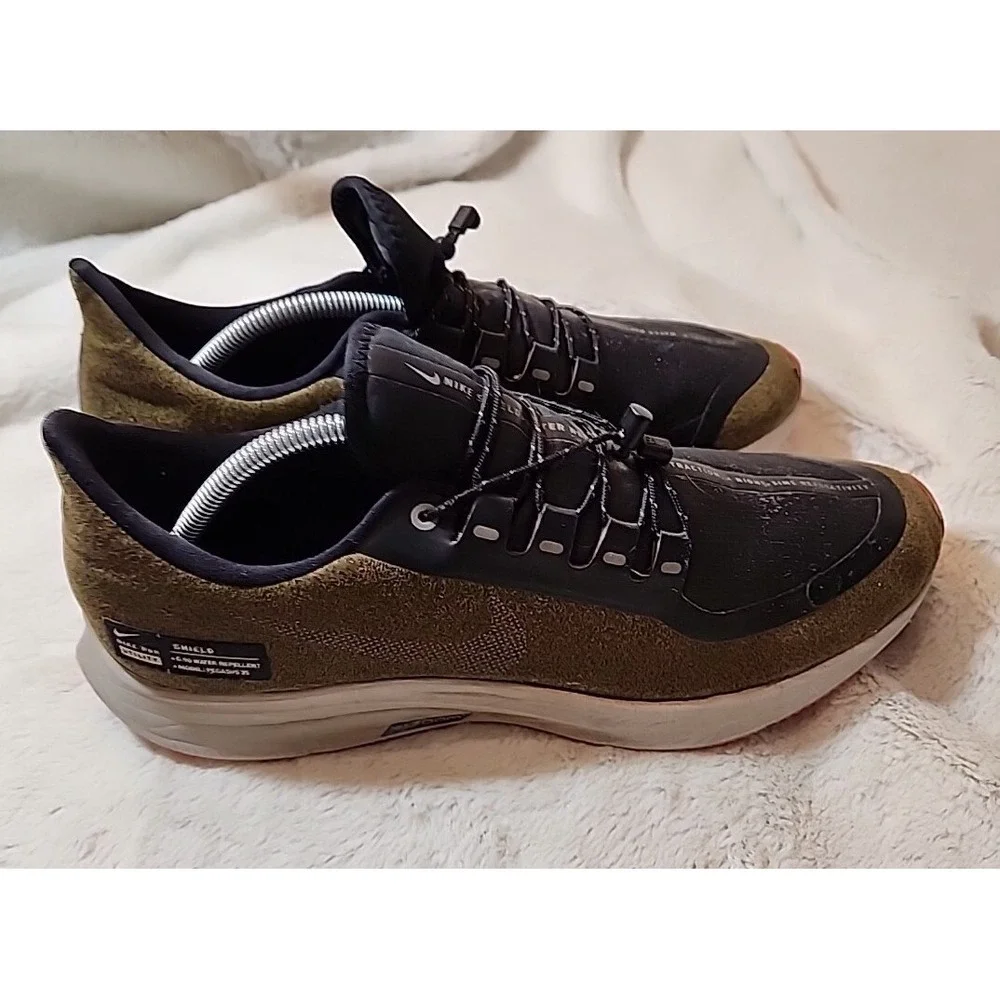 Nike Air Zoom Pegasus 35 Shield Mens 11.5 Olive Flak Running Shoes Sneakers